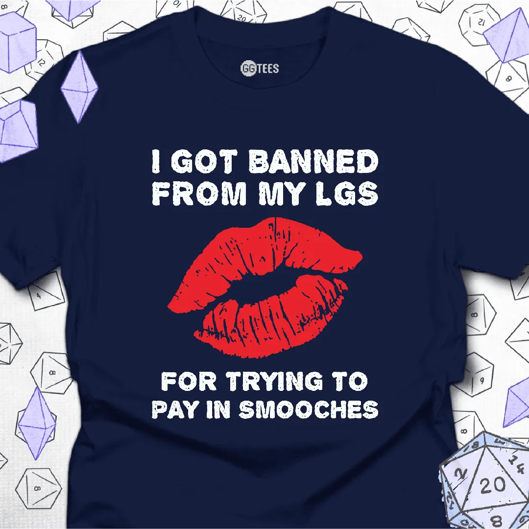 Smooches T-Shirt - GG Tees
