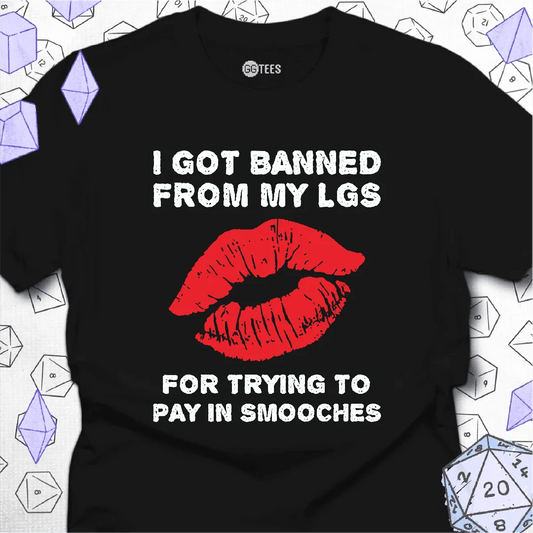 Smooches T-Shirt - GG Tees